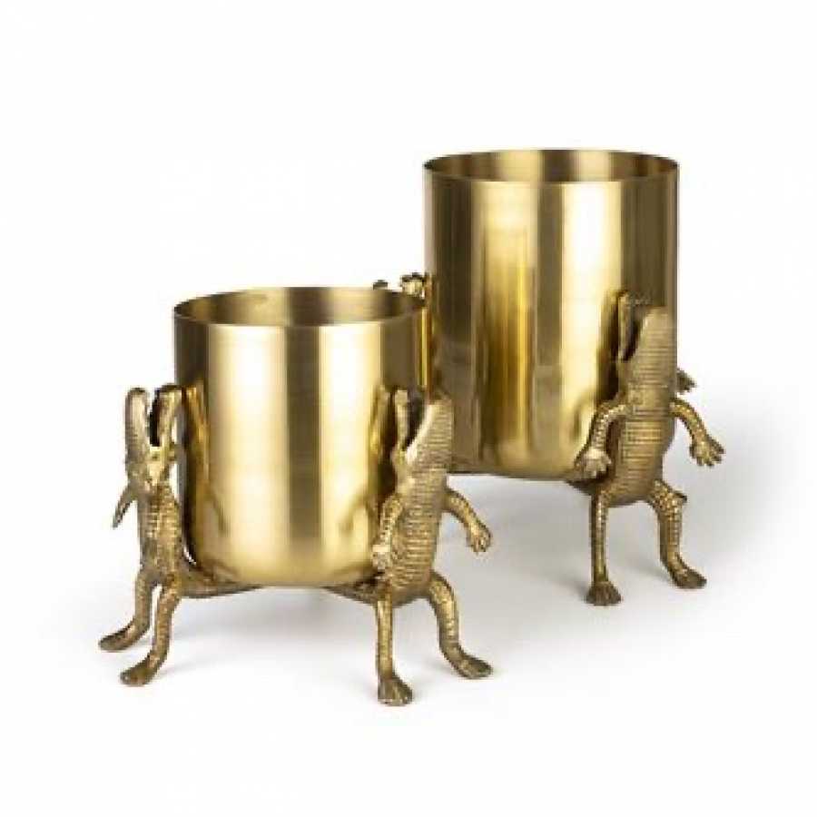 Bold Monkey Surrounded By Crocodiles Vase Bold Monkey Surrounded By Crocodiles Vase