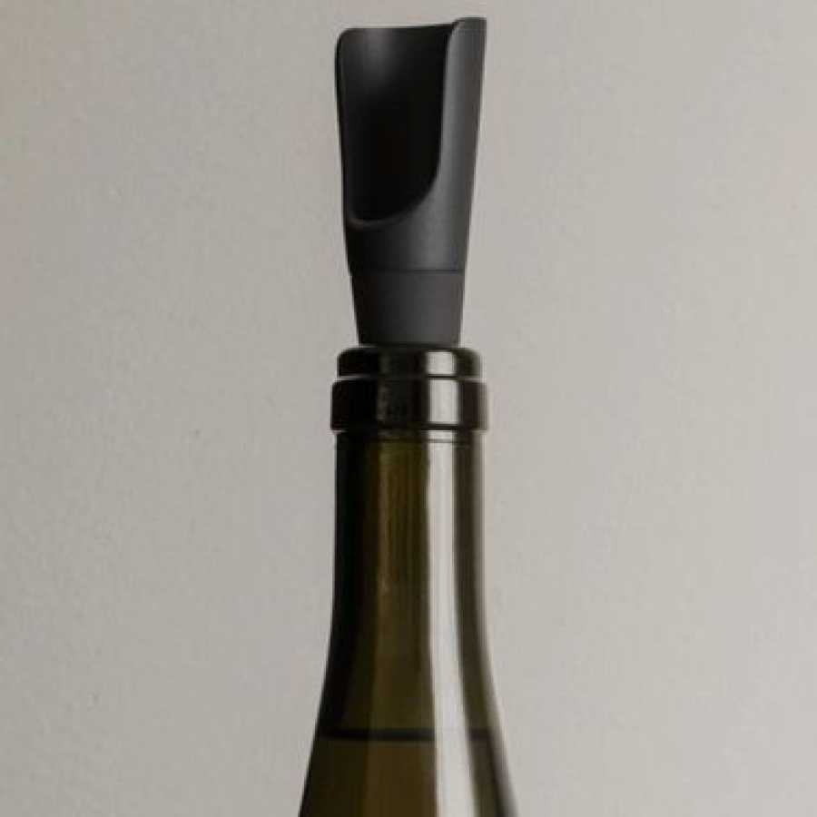 Blomus Ilo Wine Pourer - Magnet - Small