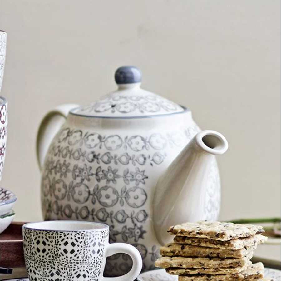Bloomingville Karine Teapot