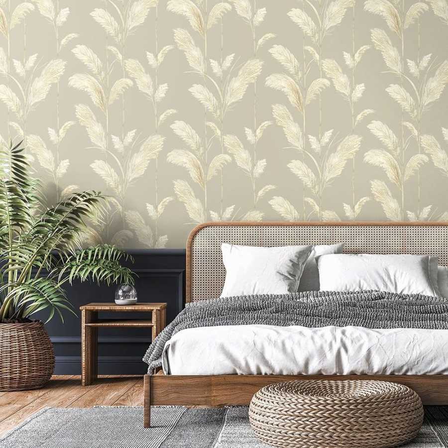 Brand Mckenzie Tropical Daze Pampas Grass  BMTD001/10C Wallpaper - Oatmeal