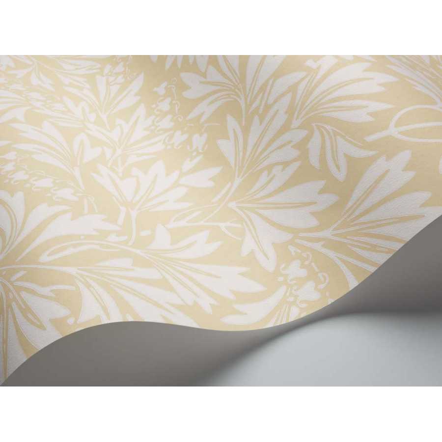 Cole & Son Archive Traditional Dialytra 88/11046 Wallpaper
