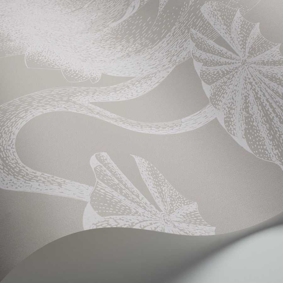 Cole and Son New Contemporary II Lily 69/3110 Wallpapers