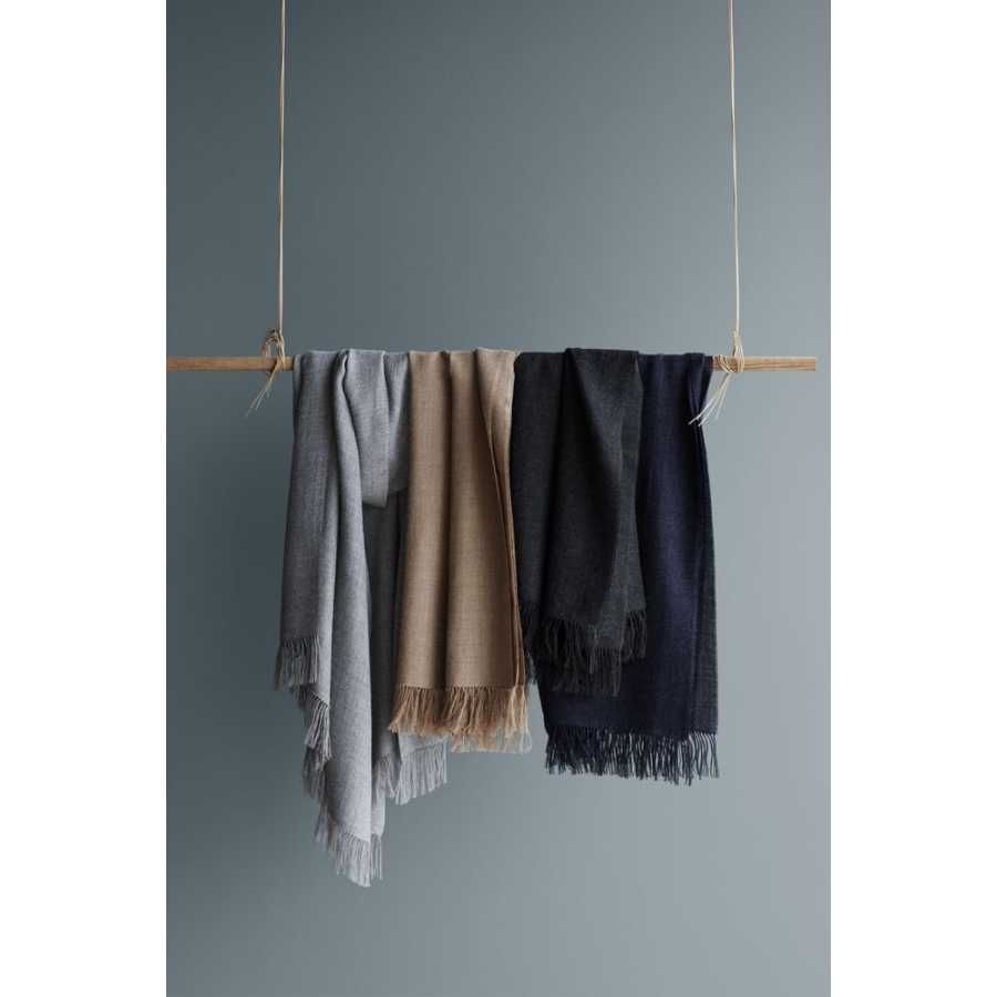 Elvang Traveller Scarf - Lightgrey & Ivory Melange