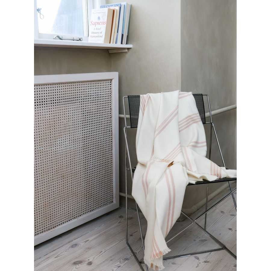 Elvang Lines Throw - White & Nude