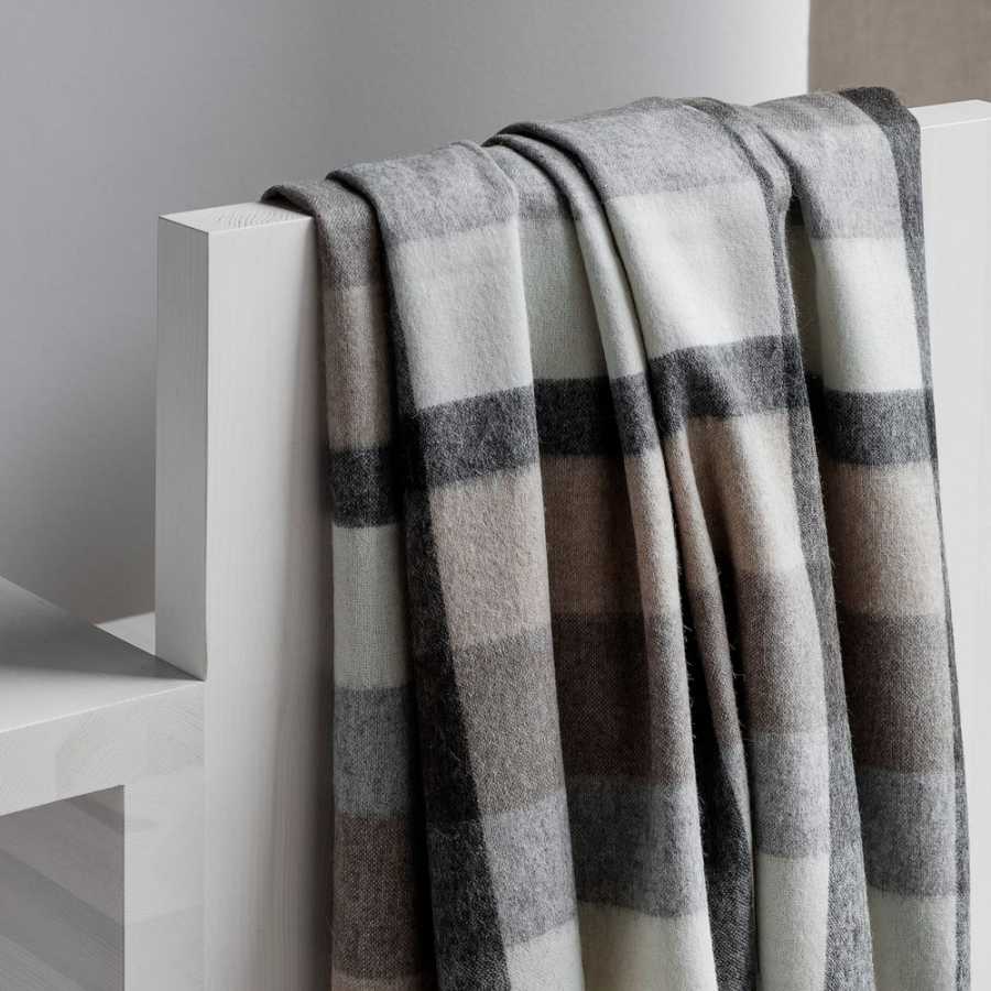 Elvang Intersection Throw - Camel & White & Grey