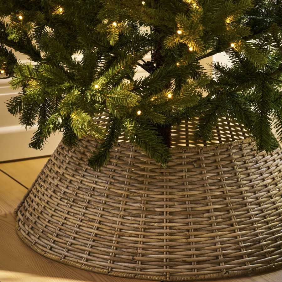 Garden Trading Bembridge Tree Skirt Large Natural 2 parts Lifestyle