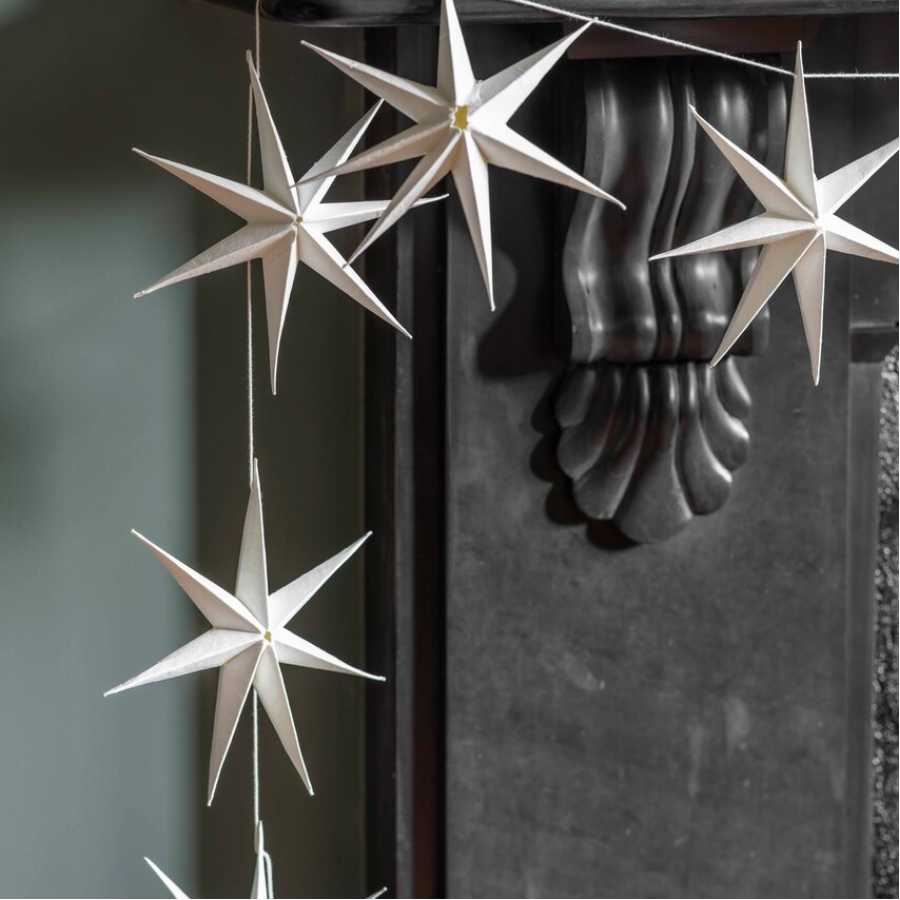Garden Trading Maddox Christmas Star Garland Warm White Lifestyle