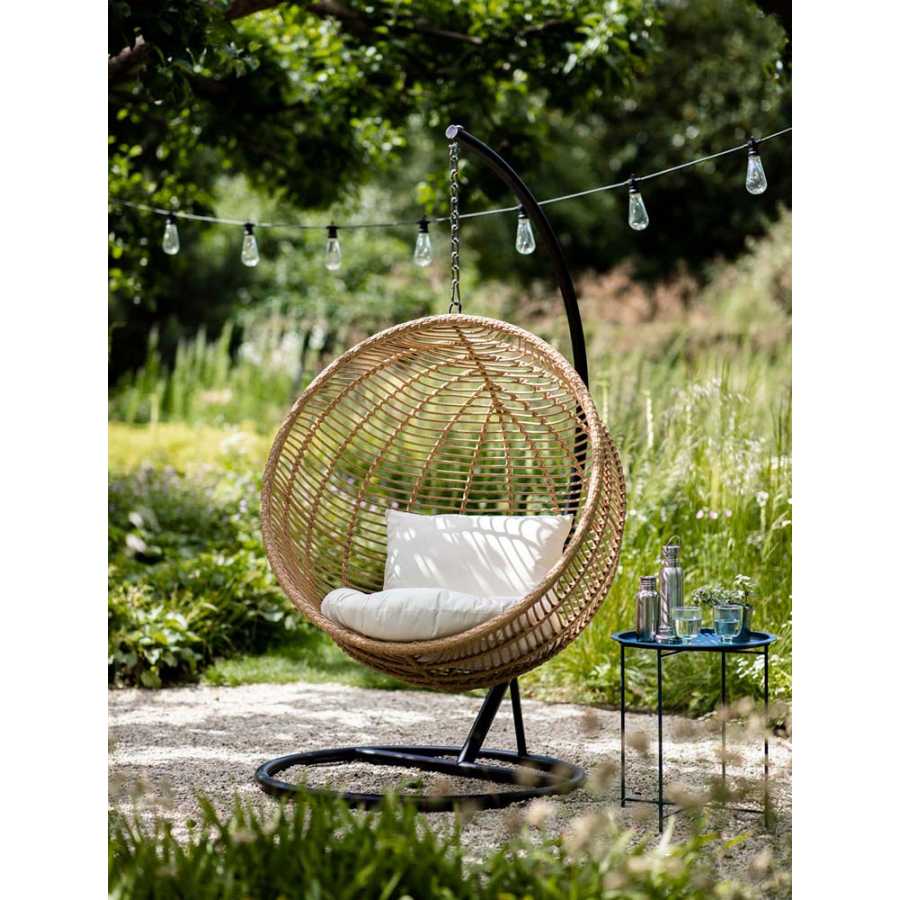 Garden Trading Hampstead Hanging Outdoor Nest Chair