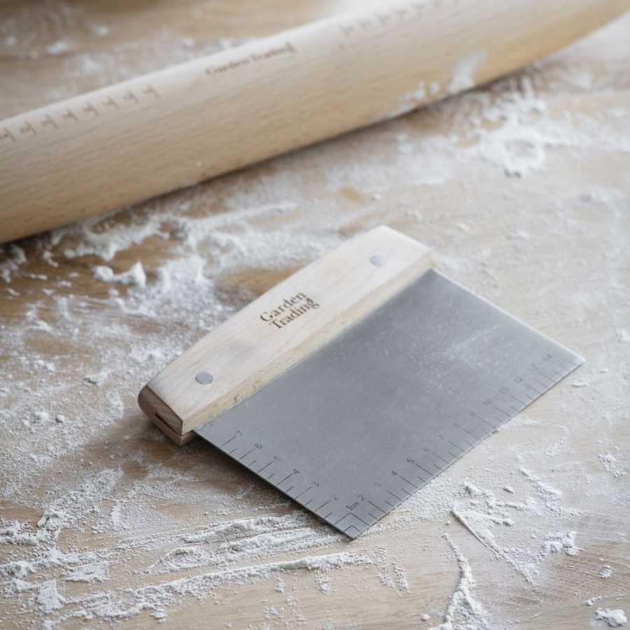 Garden Trading Borough Dough Scrapper