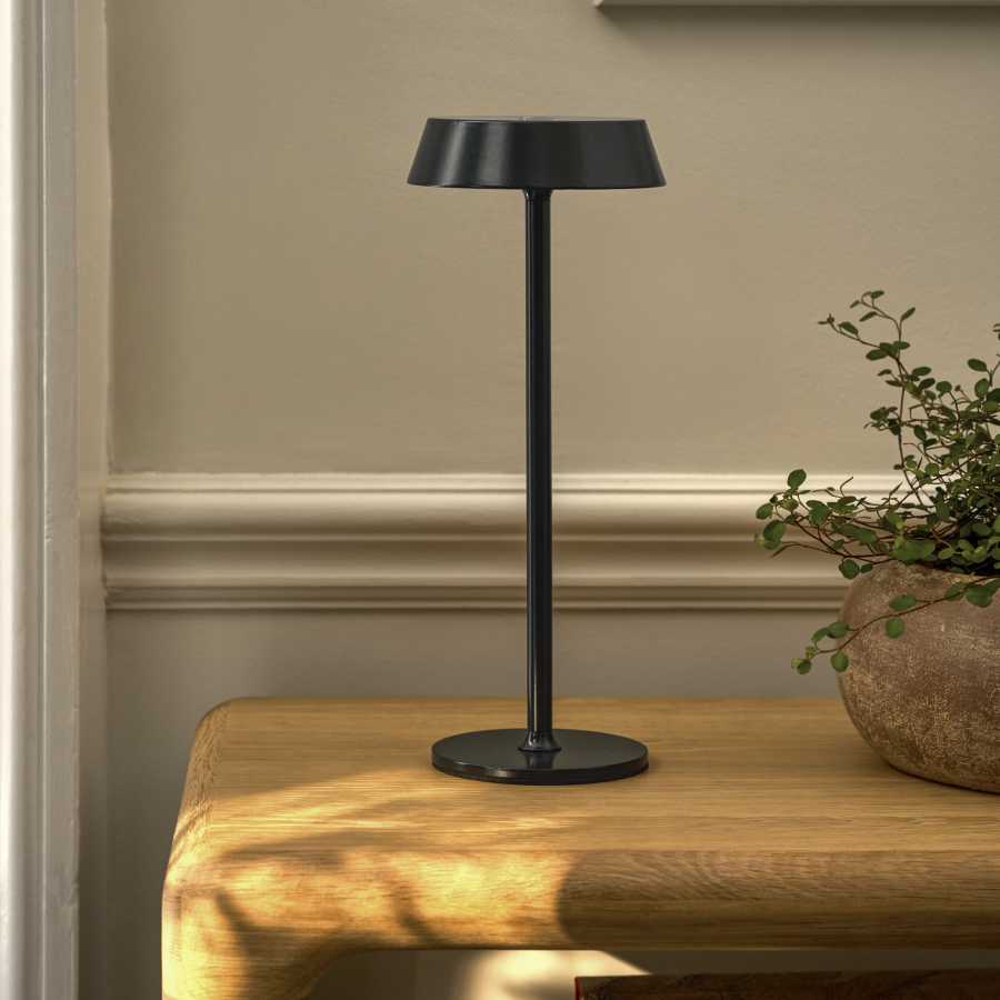 Garden Trading Winstone Rechargeable Table Lamp Carbon