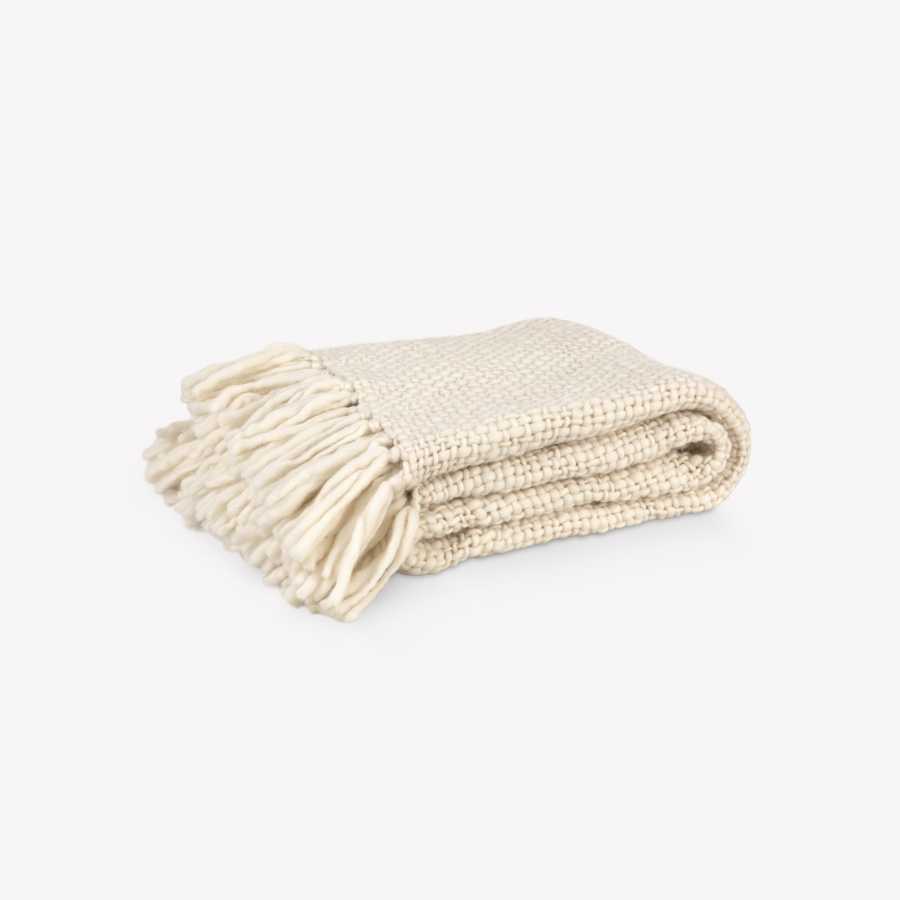 Ashfield Chunky Knit Throw Ivory Wool Garden Trading Ashfield Chunky Knit Throw Wool
