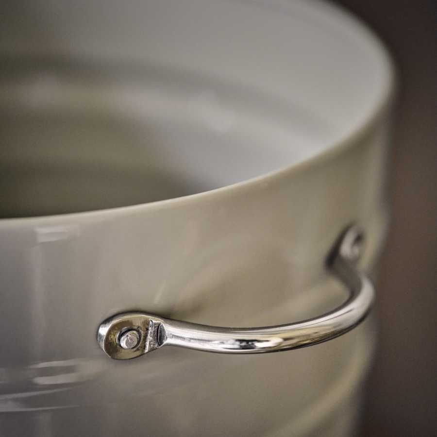 Garden Trading Horsley Pet Food Storage Bin Small Clay