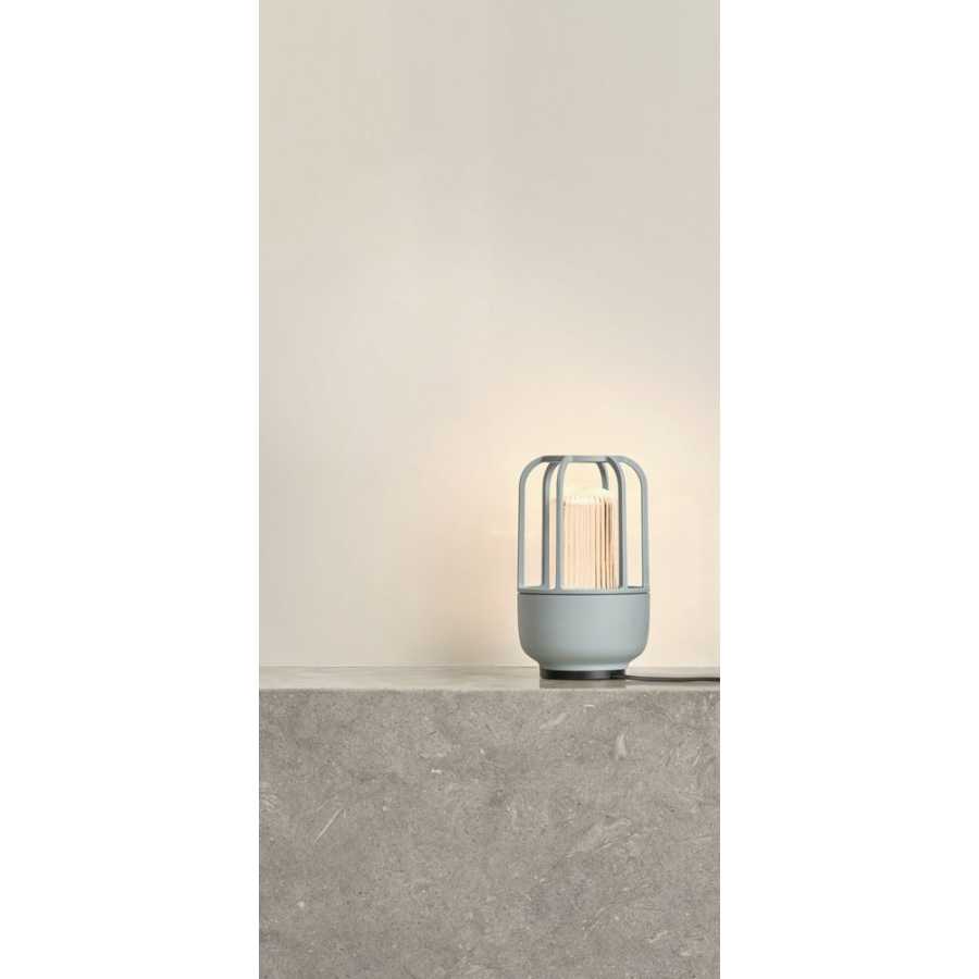 Houe Light No.1 Outdoor Battery Lamp - Ice Blue