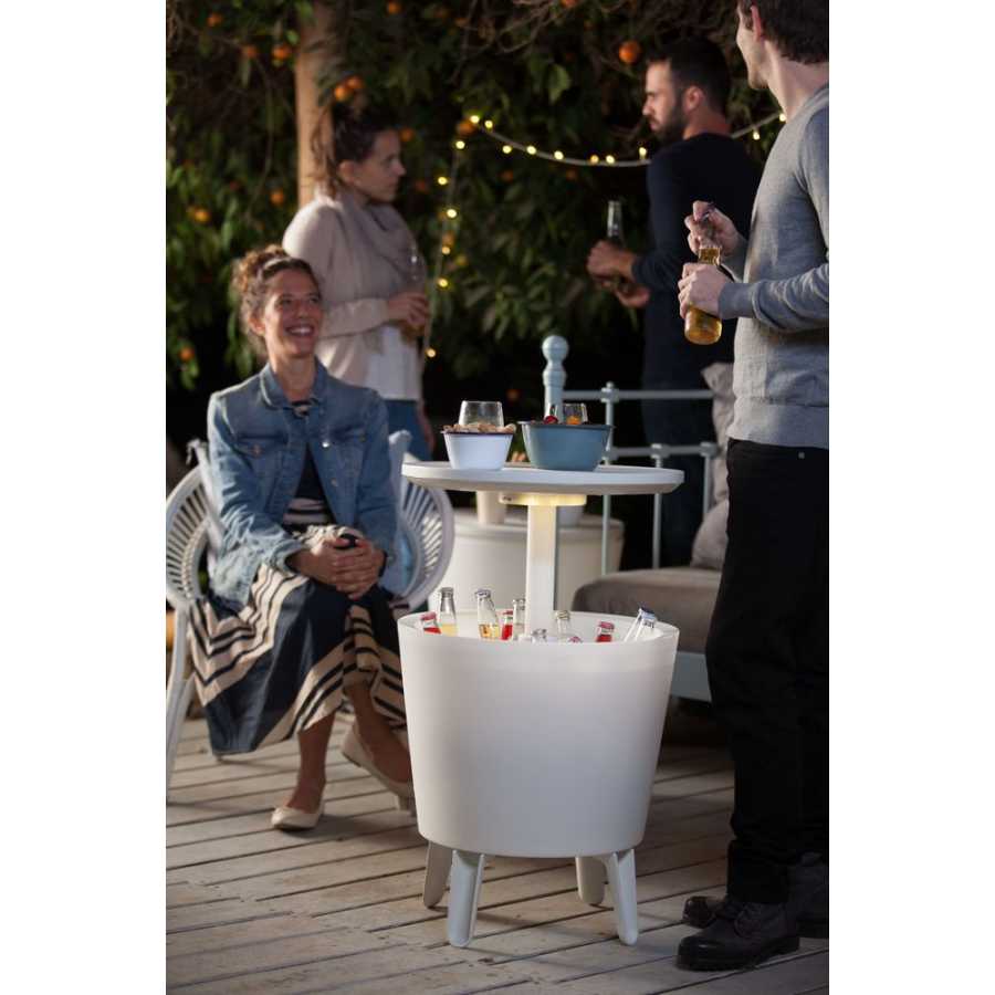 Keter Cool Outdoor Side Table With Cooler