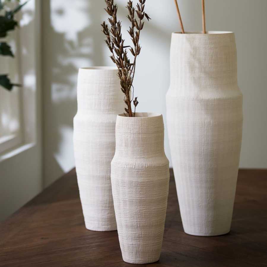 Light and Living Picacho Vase - White