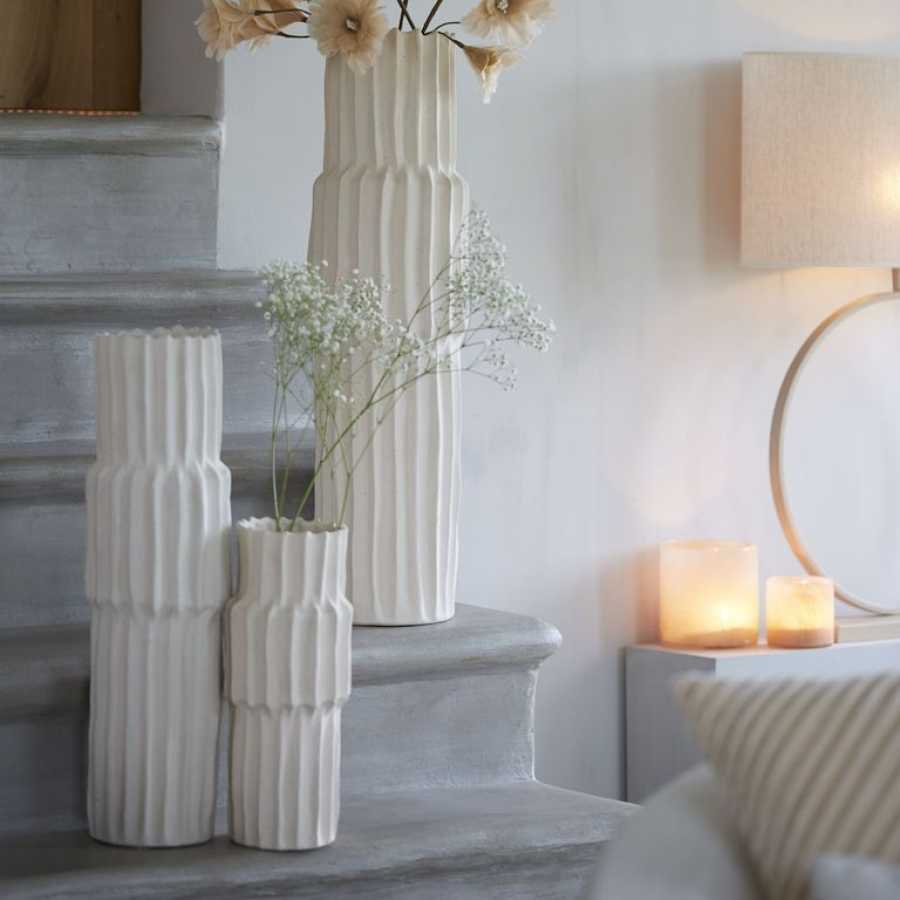 Light and Living Longa Vase - Cream - Medium