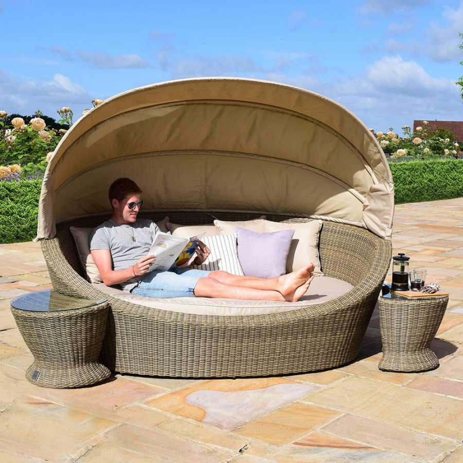Maze Winchester Outdoor Daybed