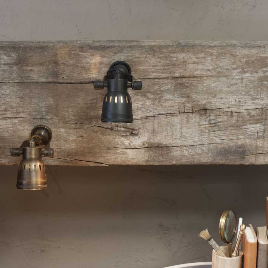 Nkuku Tabosa Spotlight - Black Nkuku Tabosa Spotlight - Black