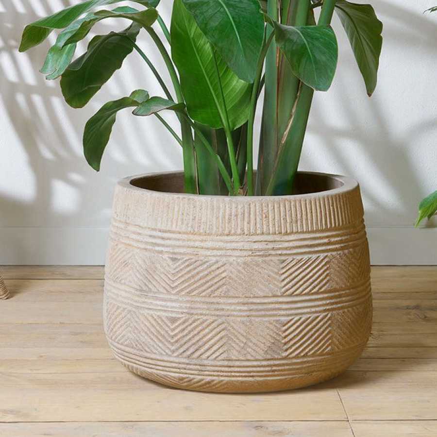 Nkuku Zadie Plant Pot - Terracotta