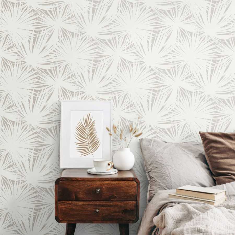 Ohpopsi Laid Bare Palm Silhouette LBK50111W Wallpaper - Cloud